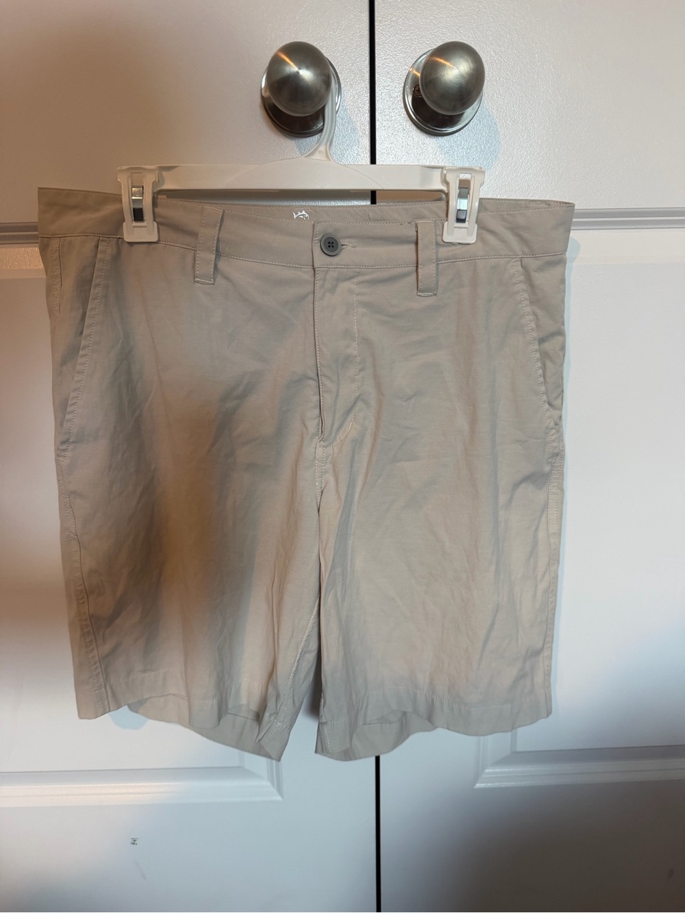 Southern Tide T3 Gulf Khaki Performance Shorts Men's 34